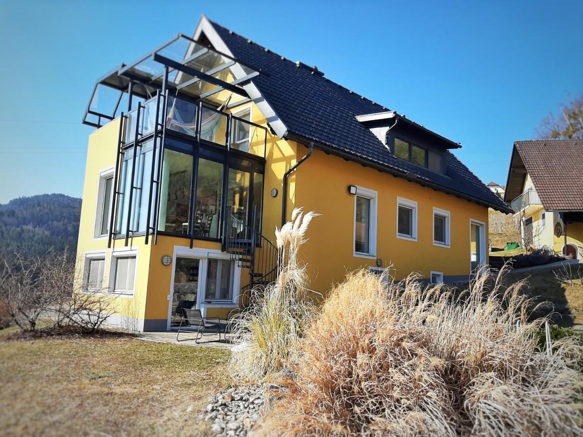 Auszeit Am Weinhof Daire Loschental Dış mekan fotoğraf
